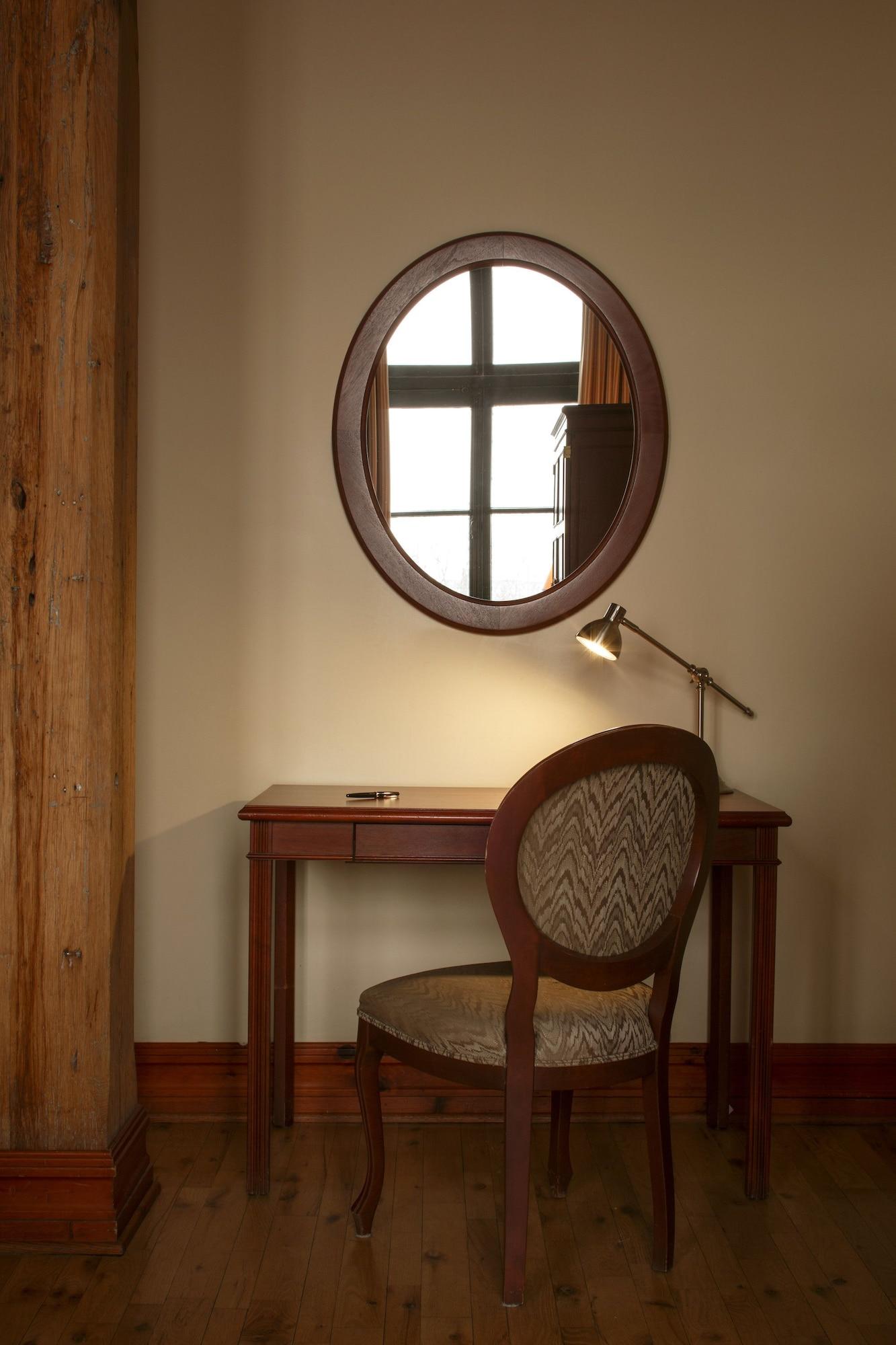 Inn Du Vieux Port By Gray Collection 4*